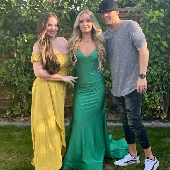 MY FAMILY - Picture 13 of 14